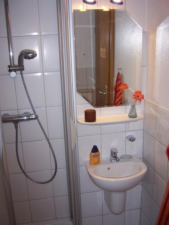 Haus Am Roseneck Hotel Lüneburg Quarto foto